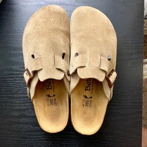 NWOT Birkenstock 41 Tan Suede Betula Clogs